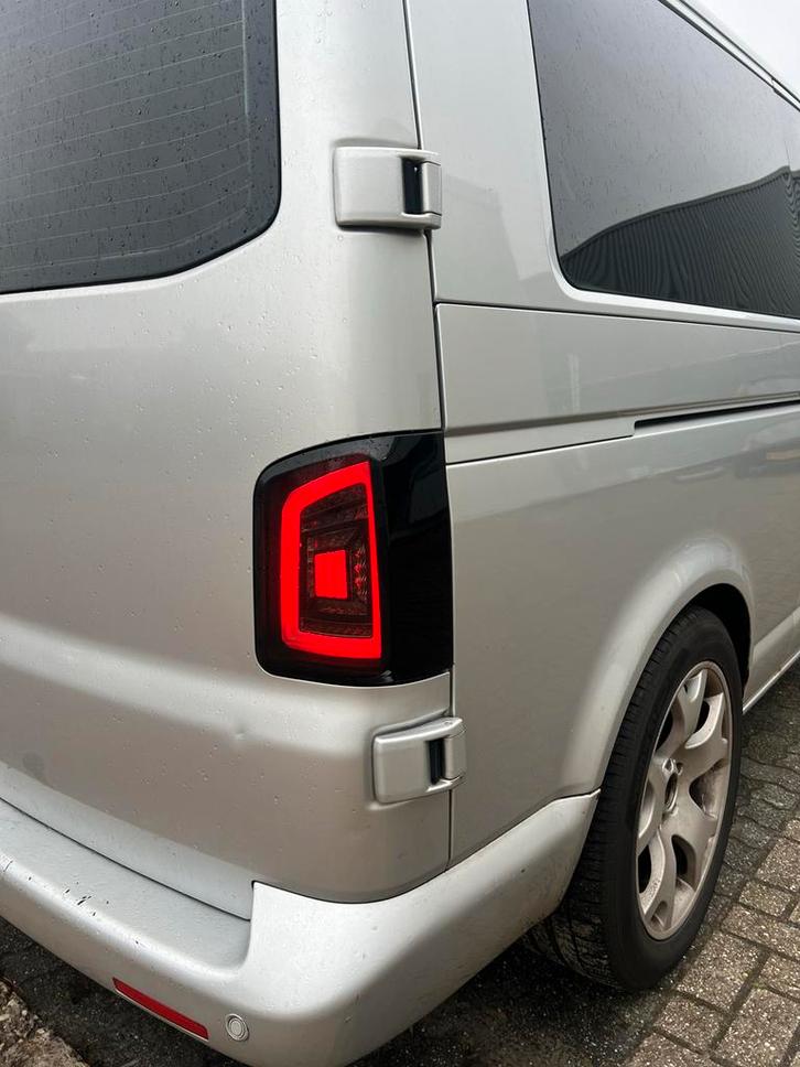 VW Transporter T5 Achterlichten - 1 Defect, Auto-onderdelen, Verlichting, Volkswagen, Gebruikt, Ophalen of Verzenden