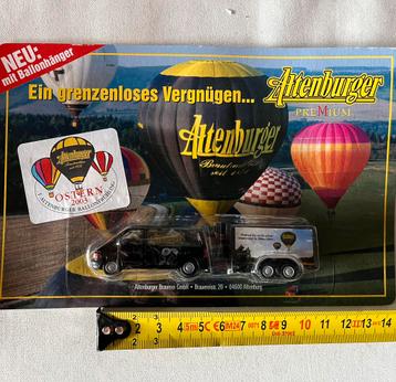 Reclame busje met aanhanger beschikbaar voor biedingen