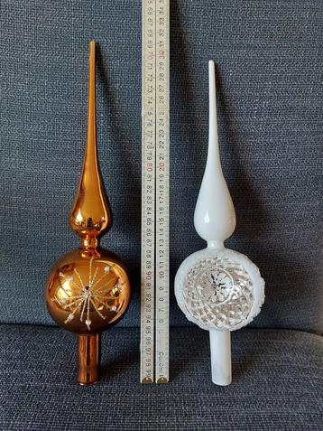 2 glazen kerstpieken  beschikbaar voor biedingen