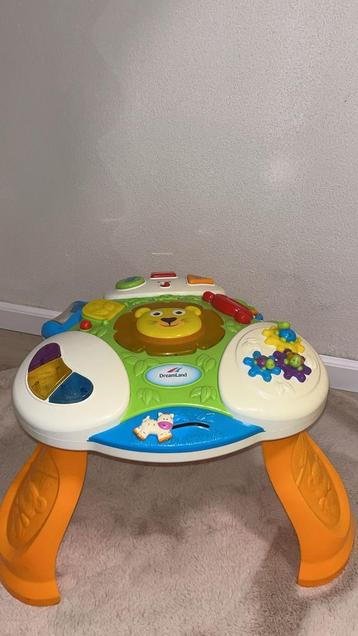 Dreamland Baby Speeltafel beschikbaar voor biedingen