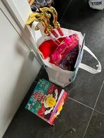 Spullen Sinterklaas - kleding mutsen mijter kleurboek boeken, Ophalen, Zo goed als nieuw, Jongen of Meisje