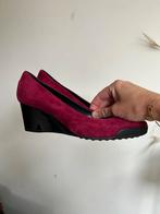 Tods sleehak Pumps Wijnrood Suede - Maat 39, Pumps, Tods, Nieuw, Ophalen of Verzenden