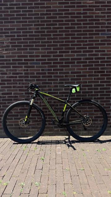 Specialized Stumpjumper Mountainbike MTB beschikbaar voor biedingen