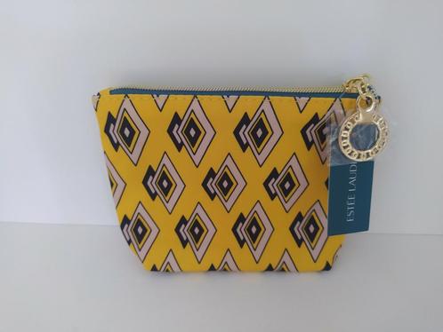 Nieuw Estee Lauder Mini Pouch, Sieraden, Tassen en Uiterlijk, Toilettassen, Nieuw, Dame, Ophalen of Verzenden