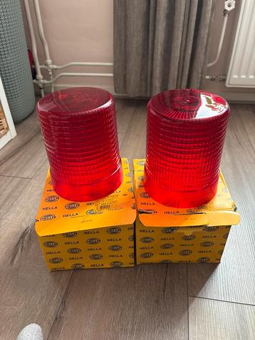 Hella Zwaailampkap KL600/710 Rood ZGAN beschikbaar voor biedingen