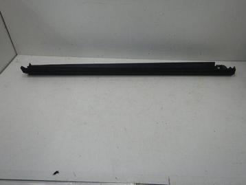 Mercedes-Benz GLE W166 Sideskirt Rechts A1666980354 beschikbaar voor biedingen