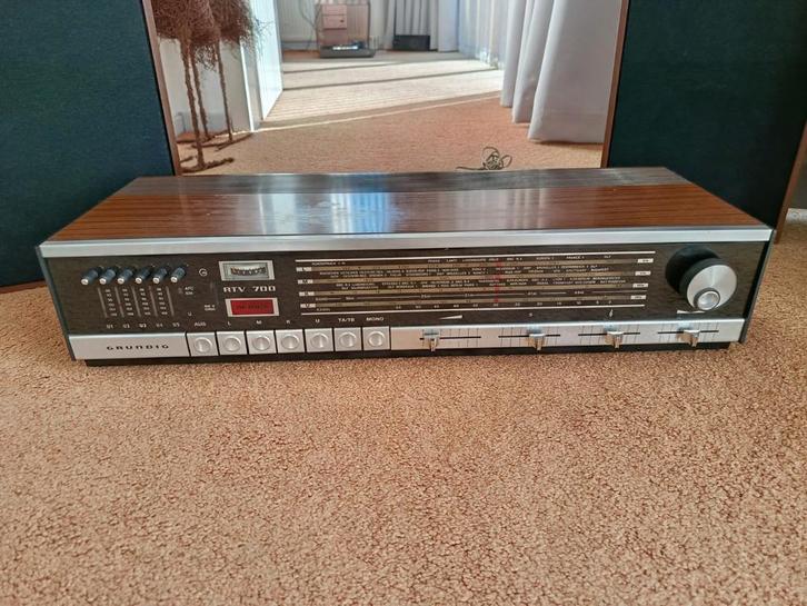 Grundig RTV700A radio  Philips 22AH400 luidsprekers vintage, Audio, Tv en Foto, Radio's, Ophalen of Verzenden