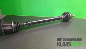 Aandrijfas rechts-voor van een Audi A3 beschikbaar voor biedingen