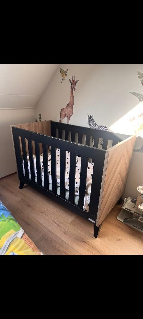 Ledikant, Kinderen en Baby's, Kinderkamer | Bedden, Ophalen, Gebruikt, Lattenbodem, Minder dan 140 cm