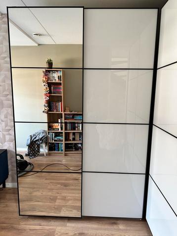 2 IKEA Pax Schuifdeuren: Spiegel & Melkglas + rails beschikbaar voor biedingen