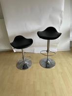 Twee sierlijke barkrukken, Ophalen, Gebruikt, In hoogte verstelbaar, 2 krukken