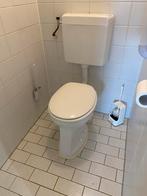 WC pot Vrijstaand Sphinx toilet met Geberit reservoir, Ophalen, Gebruikt, Toilet