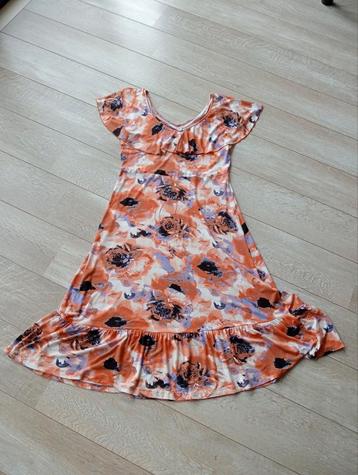 Dames kleding beschikbaar voor biedingen