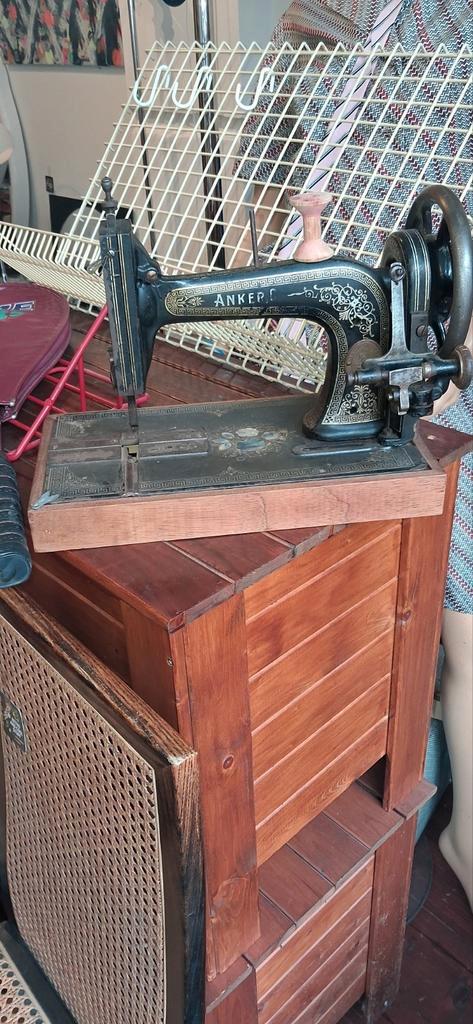 antieke Anker naaimachine, Antiek en Kunst, Antiek | Naaimachines, Ophalen of Verzenden