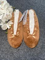 NİEUW, cognac kleur gevoerde spaanse sloffen, maat 36/37, Kleding | Dames, Schoenen, Bruin, Nieuw, Ophalen of Verzenden, Pantoffels of Sloffen