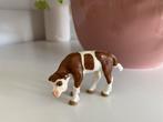 Schleich Bruin / Wit Etend Kalf ~ 13110, Ophalen of Verzenden, Boerderijdier