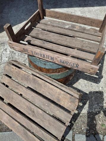 oude houten aardappelkistjes, gem. " de Voorkiem" Borger, zi beschikbaar voor biedingen
