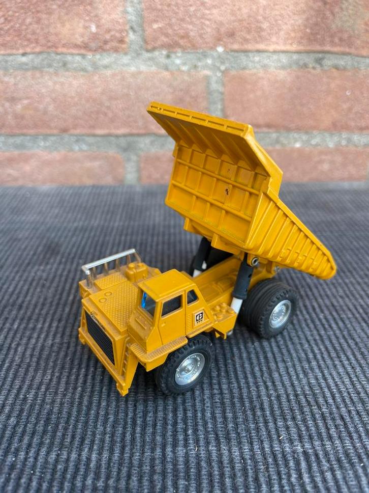SHINSEI MINI POWER DUMP TRUCK, Hobby en Vrije tijd, Modelauto's | Overige schalen, Gebruikt, Bus of Vrachtwagen, Ophalen of Verzenden