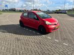 Toyota Aygo 1.0 12V Vvt-i 5DRS 2007 Rood, Auto's, Voorwielaandrijving, 4 stoelen, 68 pk, Origineel Nederlands