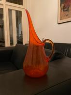 Mooie  schenkkan oranje rood glas jaren 60, Ophalen of Verzenden