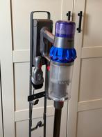 Dyson V15 Detect Fluffy 2023 - Krachtig en veelzijdig!, Ophalen, Stofzuiger, Zo goed als nieuw, Minder dan 1200 watt