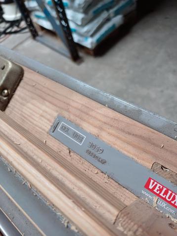 Velux dakramen GGL U08 beschikbaar voor biedingen
