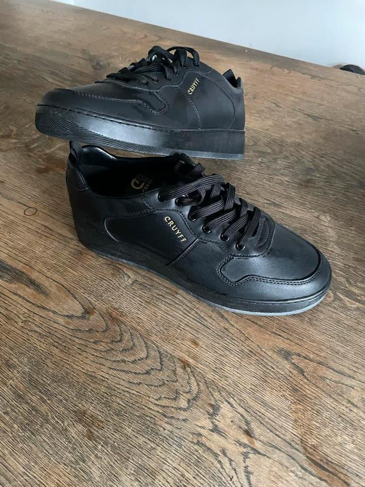 Cruyff Men’s Sneakers – Size 44 – Like New (Worn Once), Kleding | Heren, Schoenen, Zo goed als nieuw, Sportschoenen, Zwart, Ophalen of Verzenden