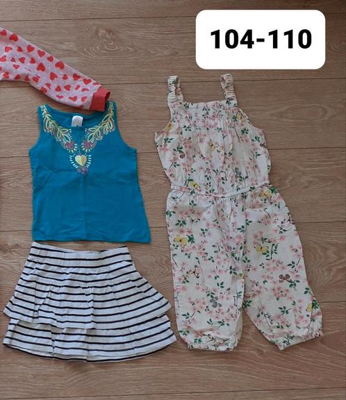 Rokje, shirt en boxpak maat 104-110, Kinderen en Baby's, Kinderkleding | Maat 104, Zo goed als nieuw, Meisje, Jurk of Rok, Ophalen of Verzenden