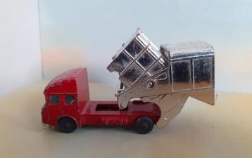 Husky 25 S D Refuse Van  beschikbaar voor biedingen