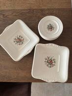 Wedgwood ‘Conway’ gebaksset, Huis en Inrichting, Ophalen, Zo goed als nieuw, Bord(en), Wedgwood