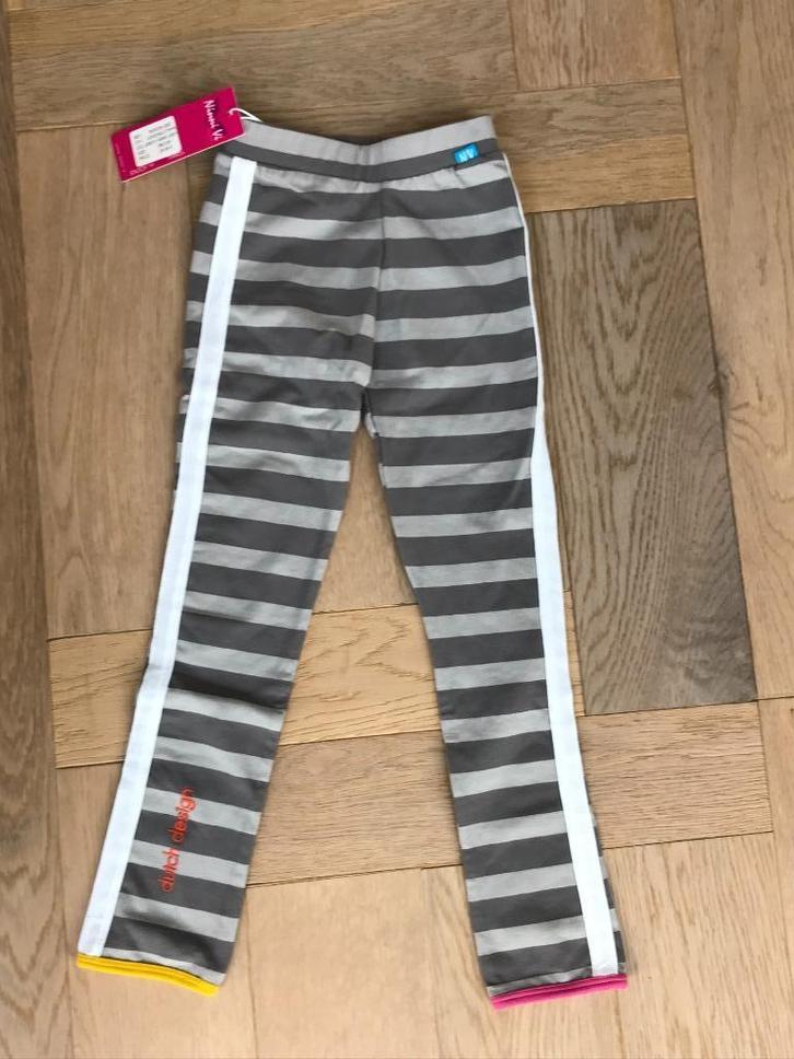 Leuke NIEUWE legging van Ninni Vi maat 98/104, Kinderen en Baby's, Kinderkleding | Maat 98, Nieuw, Meisje, Broek, Ophalen of Verzenden