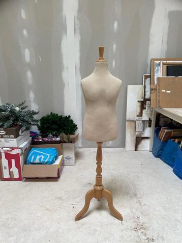Kinder torso tbv kleding maken beschikbaar voor biedingen