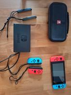 Nintendo Switch met hoes, Ophalen, Gebruikt, Met 2 controllers, Switch Original