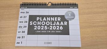 A4 schooljaar planner 2025-2026 nieuw beschikbaar voor biedingen