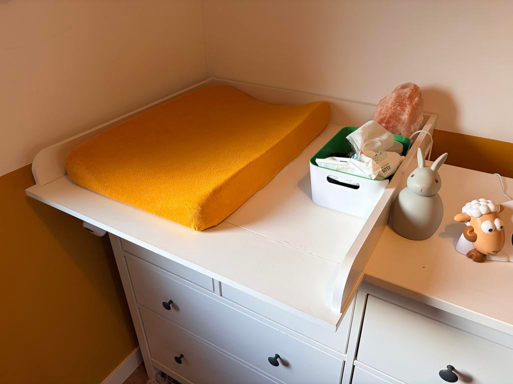 Opzetstuk voor Ikea Hemnes kast, Kinderen en Baby's, Kinderkamer | Commodes en Kasten, Gebruikt, 50 tot 70 cm, 75 tot 100 cm, Opstaande rand