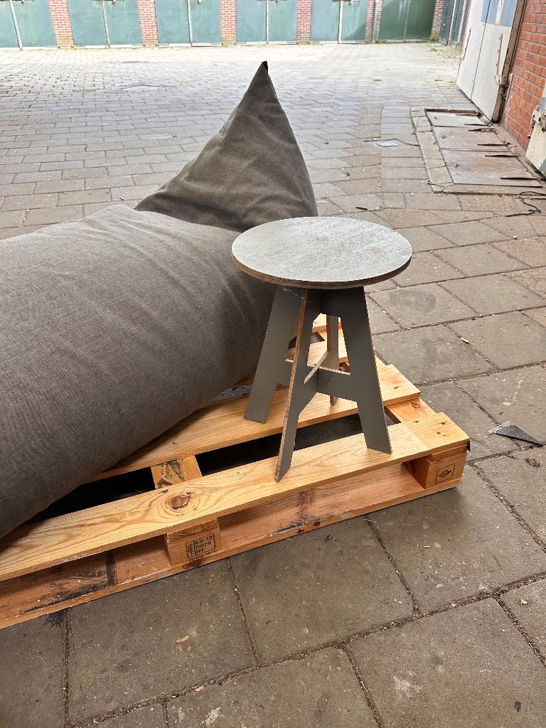 Klein krukje, Ophalen of Verzenden, Zo goed als nieuw, Hout