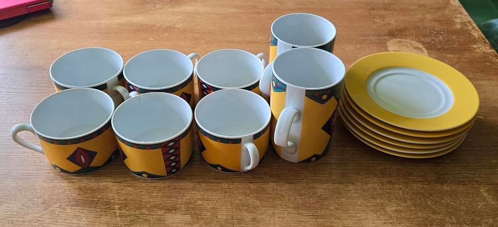 Kahla Memphis kopjes en bekers, Ophalen of Verzenden, Zo goed als nieuw, Overige stijlen, Kop(pen) en/of Schotel(s)