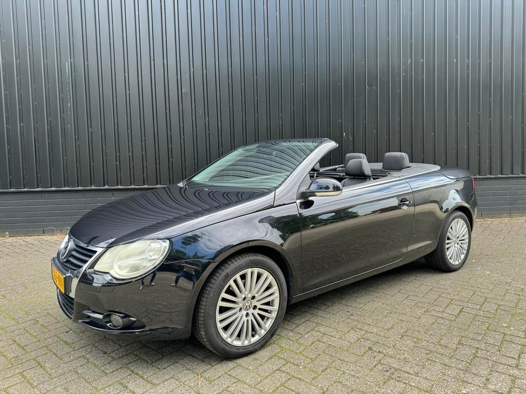 Volkswagen Eos 2.0 16V FSI 110KW 2006 Zwart, Auto's, Voorwielaandrijving, 1496 kg, 4 cilinders, 4 stoelen