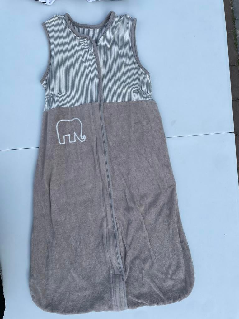 Zachte taupe / zandkleur slaapzak, Ophalen of Verzenden, Zo goed als nieuw, Minder dan 70 cm, Slaapzak