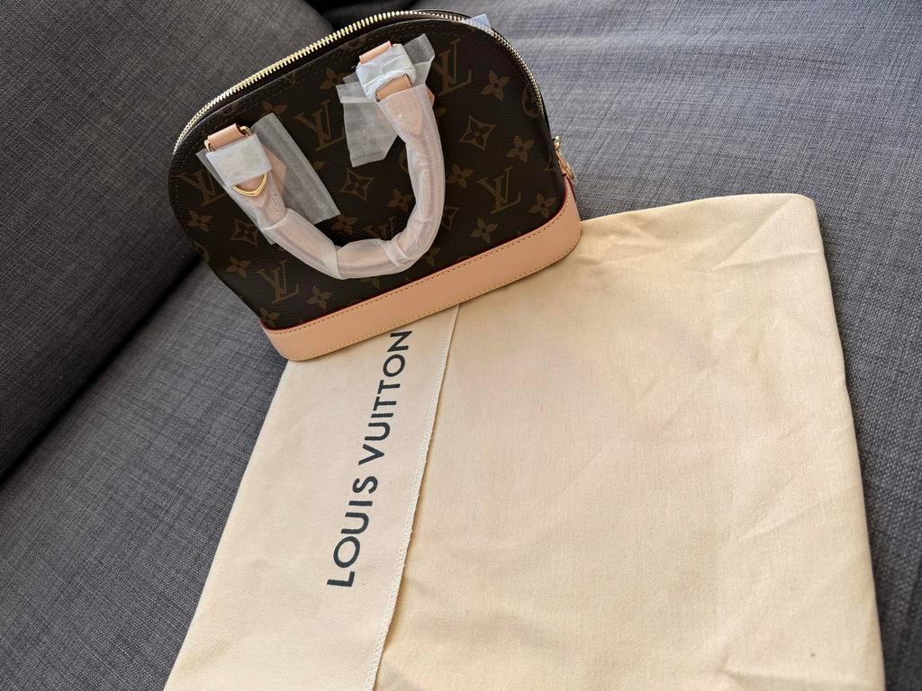 Louis Vuitton Monogram Canvas Alma BB Handtas, Sieraden, Tassen en Uiterlijk, Tassen | Damestassen, Ophalen of Verzenden, Zo goed als nieuw