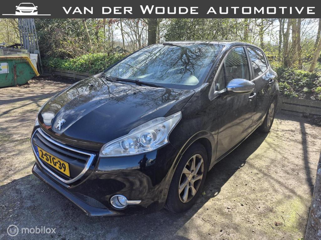 Peugeot 208 1.2 VTi Urban Soul 2014 5DRS, Airco| DEFECT!, Auto's, Peugeot, Voorwielaandrijving, Euro 5, Stof, 31 €/maand