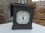 mooie grotere staande grijs gekleurde vintage klok, Ophalen of Verzenden