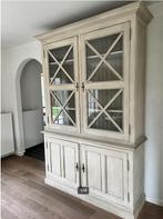 BUFFETKAST BOEKENKAST VITRINEKAST EICHHOLTZ Flamant oudwit, Ophalen, Eichholtz, Delfweg 52 Noordwijkerhout, Zo goed als nieuw