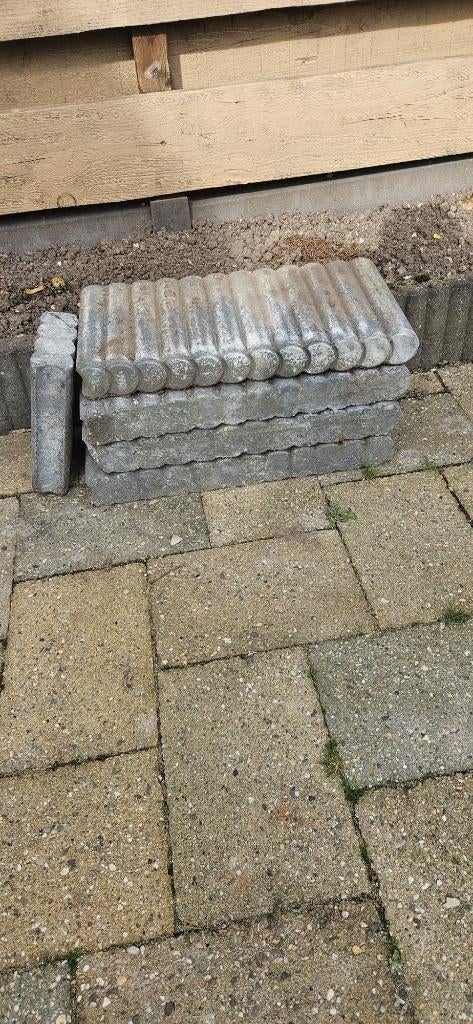 Gratis 4x palissade - Beton - Rond - Zwart - 50x20x6cm, Ophalen, Nieuw