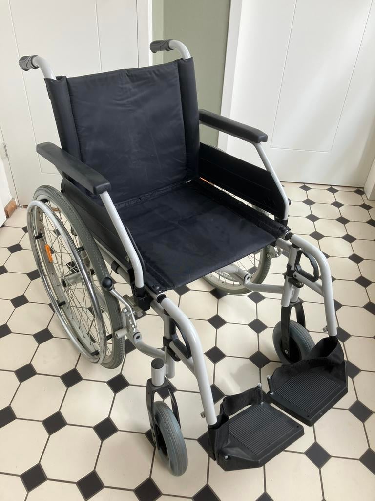 B&B rolstoel voetstukken inklapbaar quick release Duits top, Diversen, Rolstoelen, Gebruikt, Duwrolstoel, Inklapbaar, Ophalen