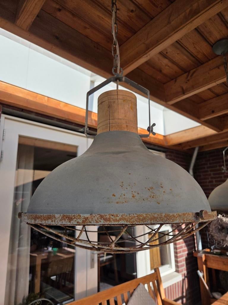 Industriële hanglampen / buitenlampen (2 stuks) – robuust, Ophalen, Gebruikt, Minder dan 50 cm