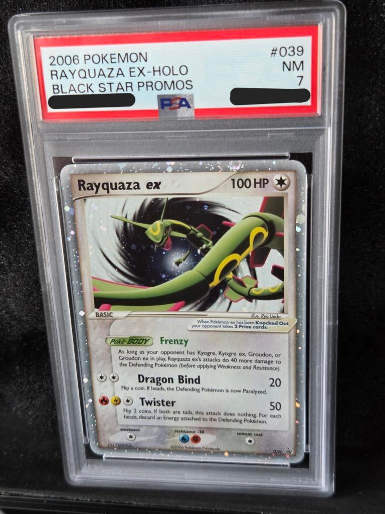 PSA 7 - Rayquaza #039 (2006 Nintendo Black Star Promo), Ophalen of Verzenden, Zo goed als nieuw