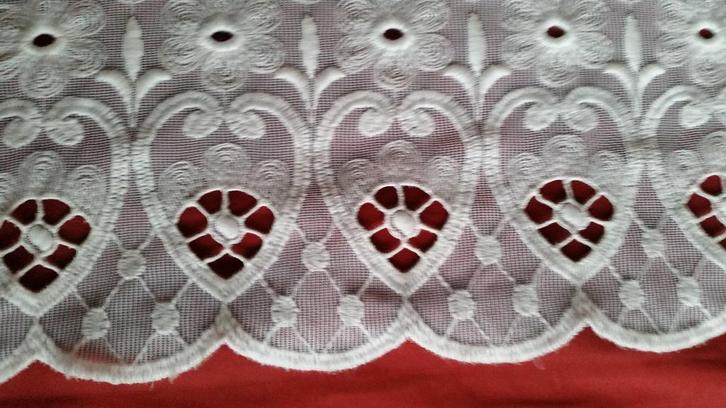 Drie stuks vitrage / valletjes E, Huis en Inrichting, Stoffering | Gordijnen en Lamellen, Zo goed als nieuw, 100 tot 150 cm, 200 cm of meer