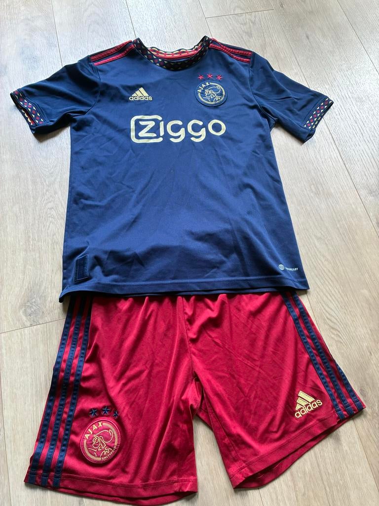 Ajax tenue maat 176, Kinderen en Baby's, Kinderkleding | Maat 176, Gebruikt, Jongen, Ophalen of Verzenden