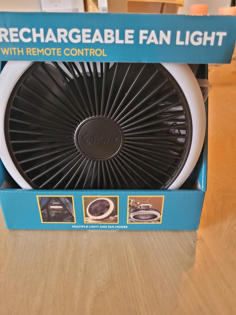 Oplaadbare ventilator met licht en afstandsbediening, Witgoed en Apparatuur, Ventilatoren, Ophalen, Ventilator met afstandsbediening